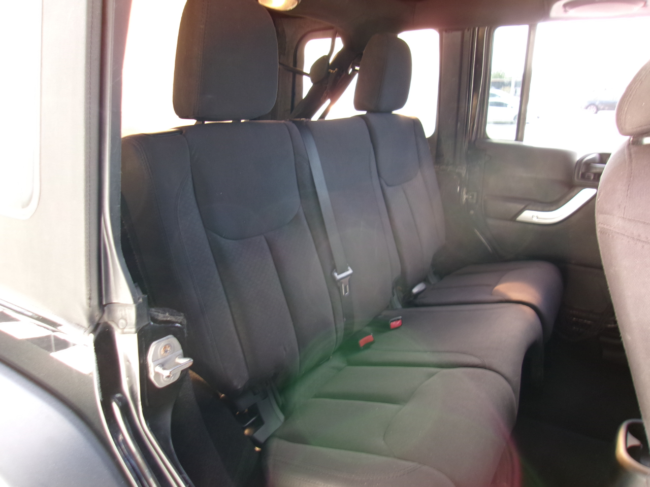 Jeep Wrangler Unlimited Sport 4WD 2014 Jeep Wrangler Unlimited Sport 4WD 2014