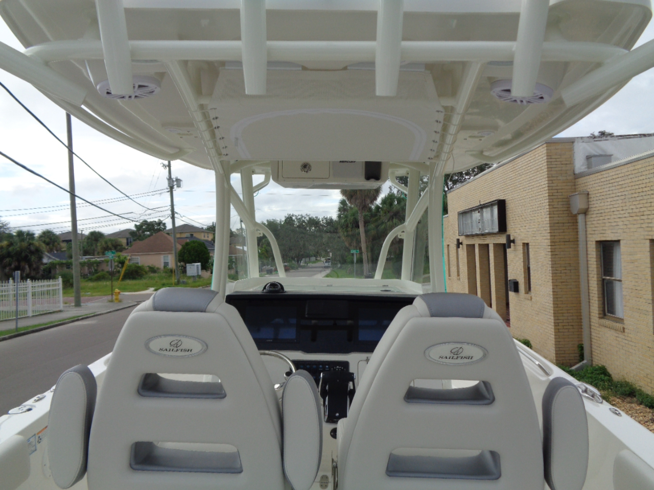 Sailfish  290 Center Console  2026 Sailfish  290 Center Console  2026