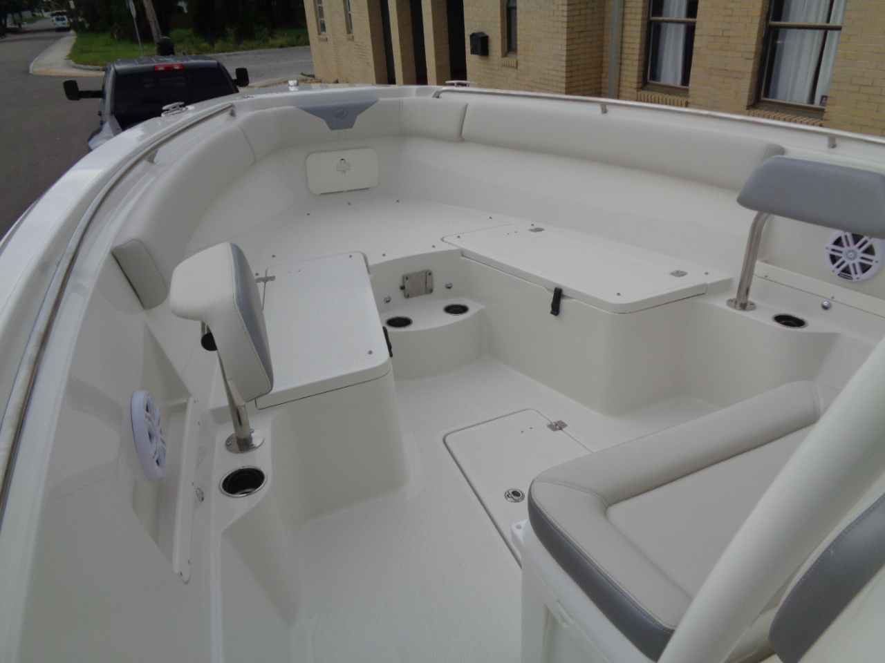 Sailfish  290 Center Console  2026 Sailfish  290 Center Console  2026