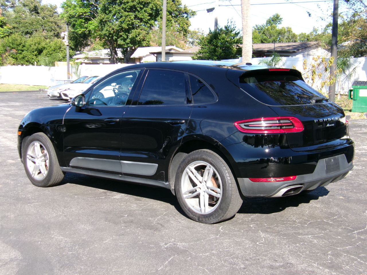 Porsche Macan Base 4D SAV 2017