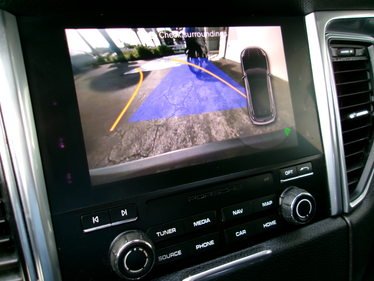 Porsche Macan Base 4D SAV 2017