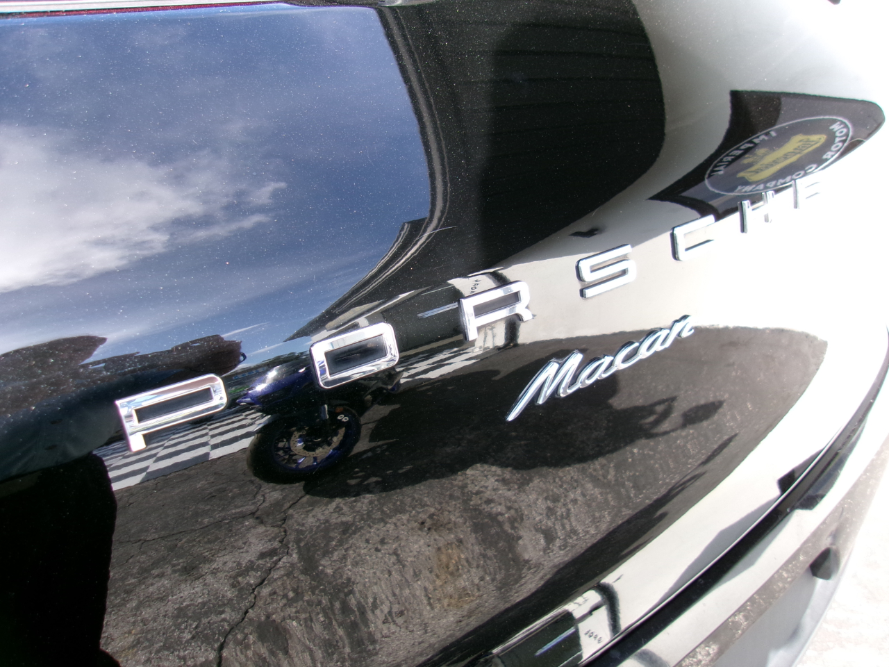 Porsche Macan Base 4D SAV 2017