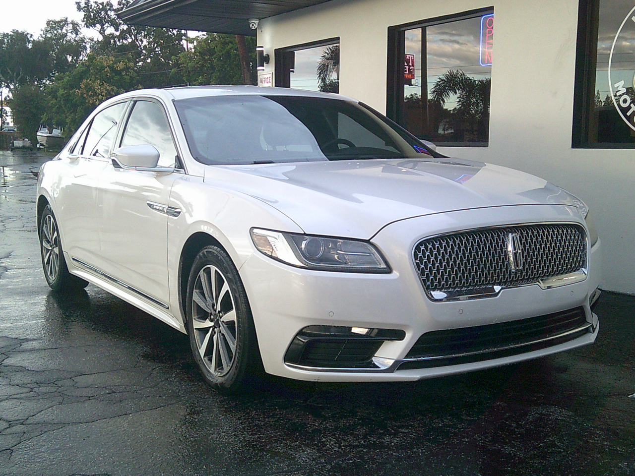 Lincoln Continental Premier 2018 Lincoln Continental Premier 2018