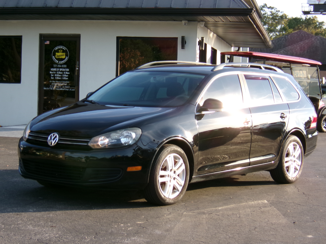 2012 Volkswagen Jetta SportWagen photo 2