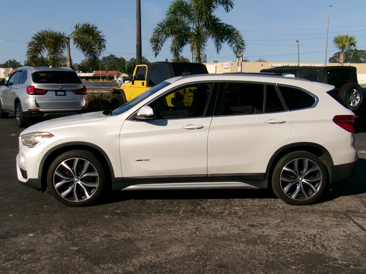 2016 Bmw X1 XDrive28i photo 2