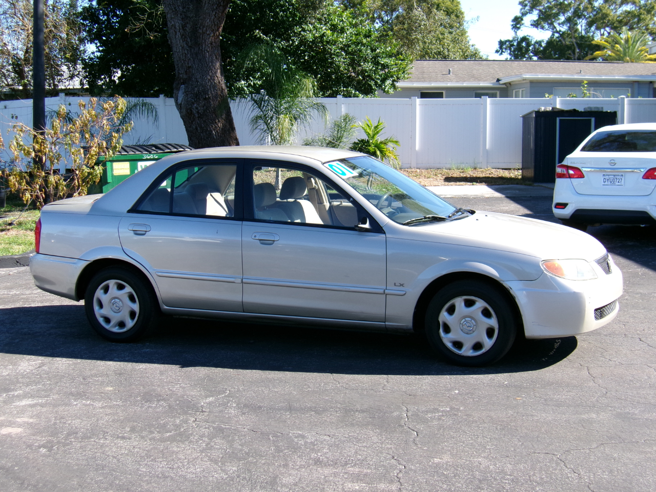 Mazda Protege DX 2001