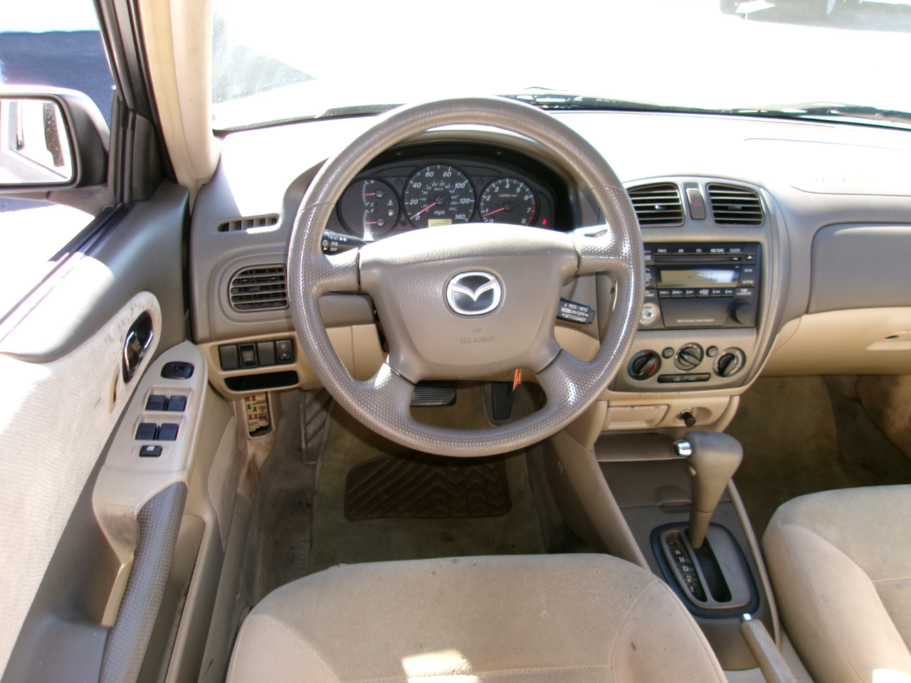 Mazda Protege DX 2001