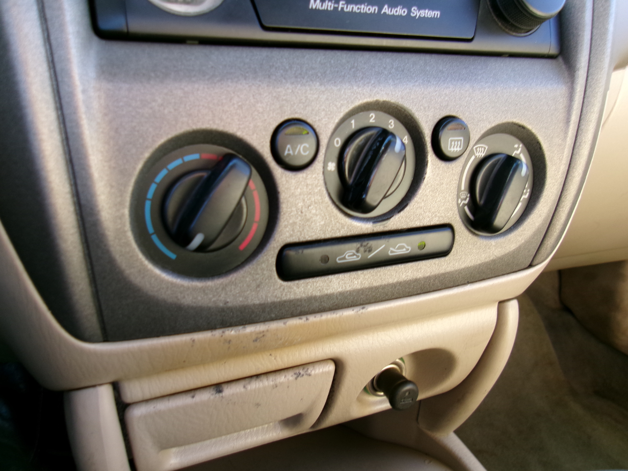 Mazda Protege DX 2001