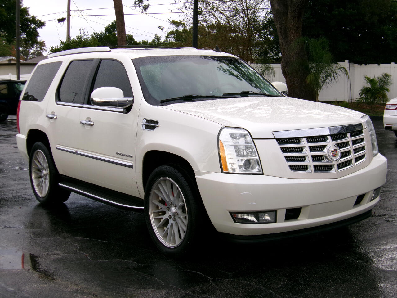 Cadillac Escalade Luxury AWD 2014