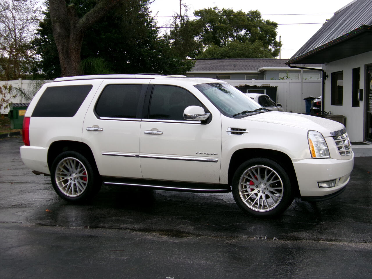 Cadillac Escalade Luxury AWD 2014