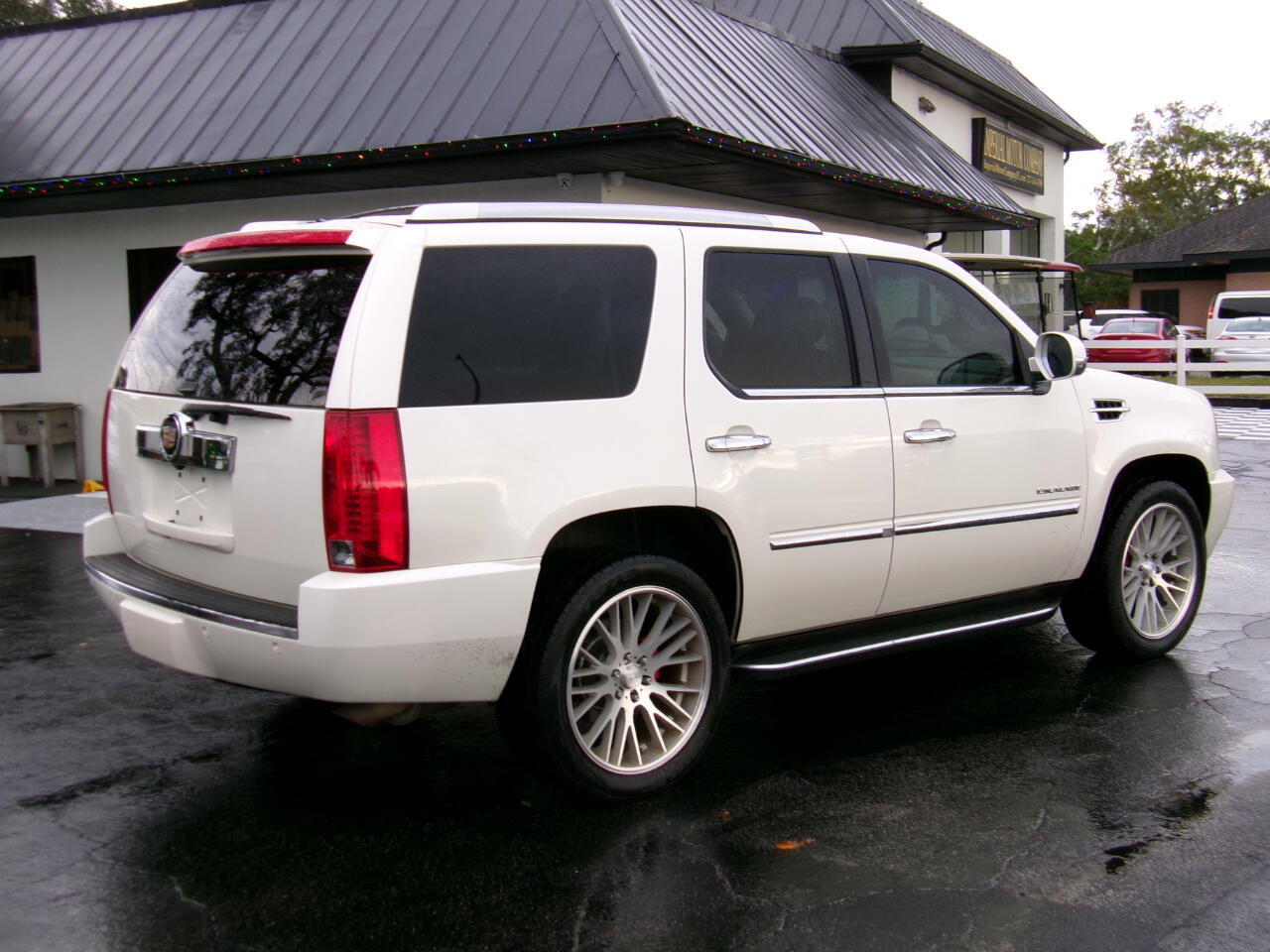 Cadillac Escalade Luxury AWD 2014