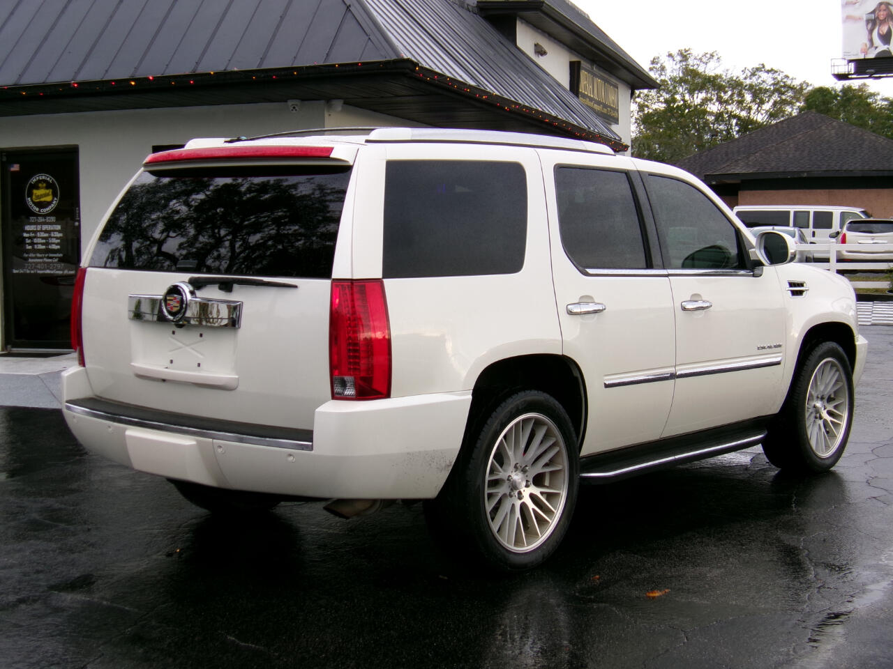 Cadillac Escalade Luxury AWD 2014