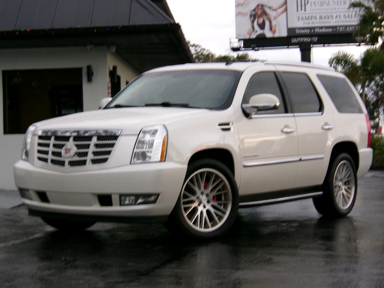 Cadillac Escalade Luxury AWD 2014