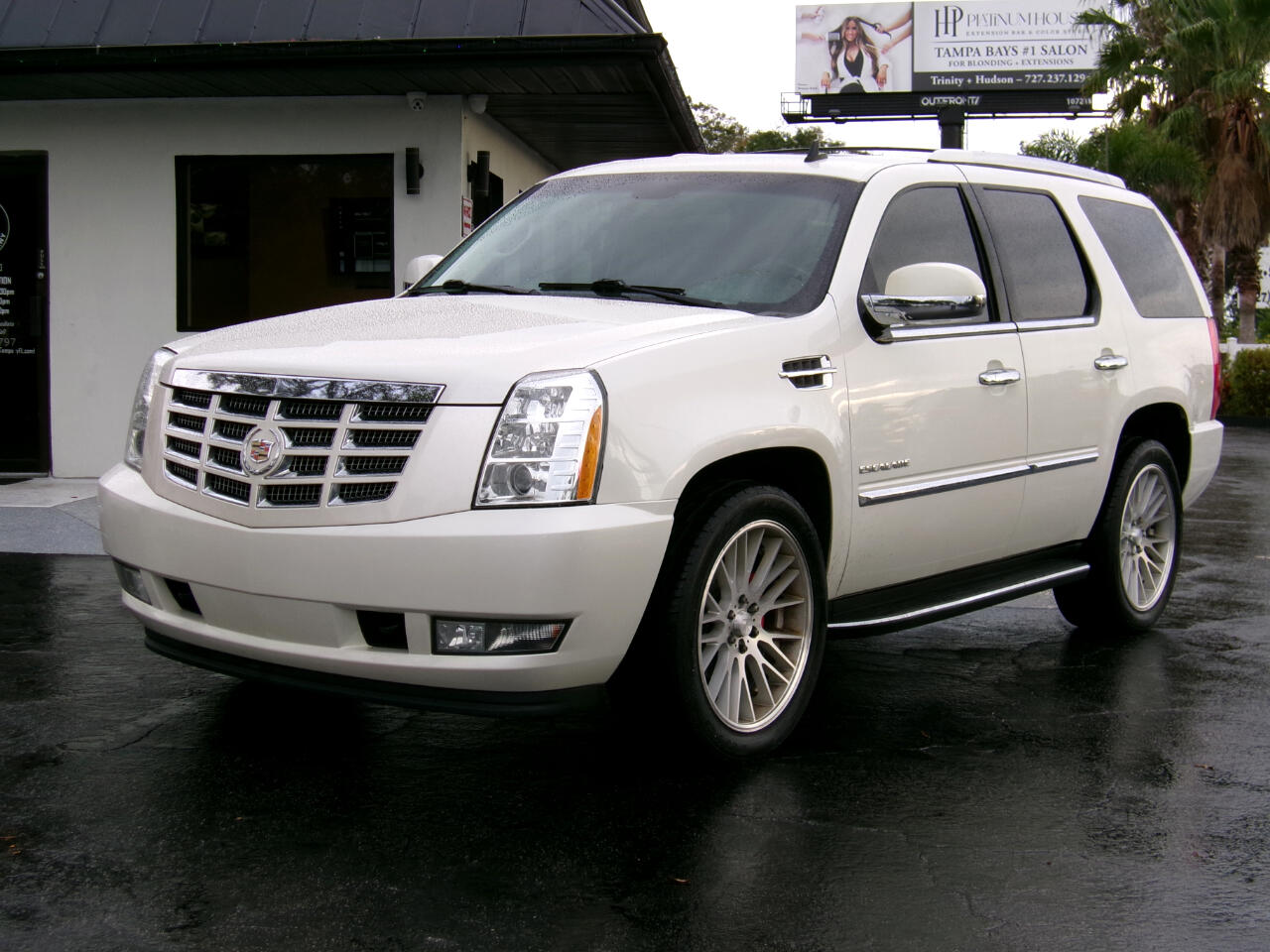 Cadillac Escalade Luxury AWD 2014