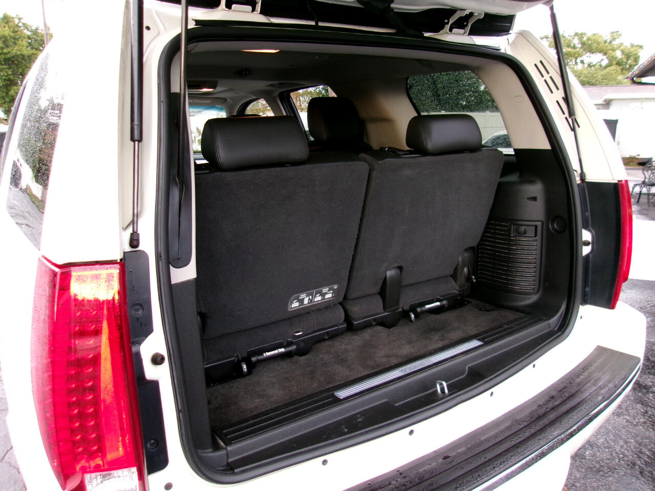 Cadillac Escalade Luxury AWD 2014