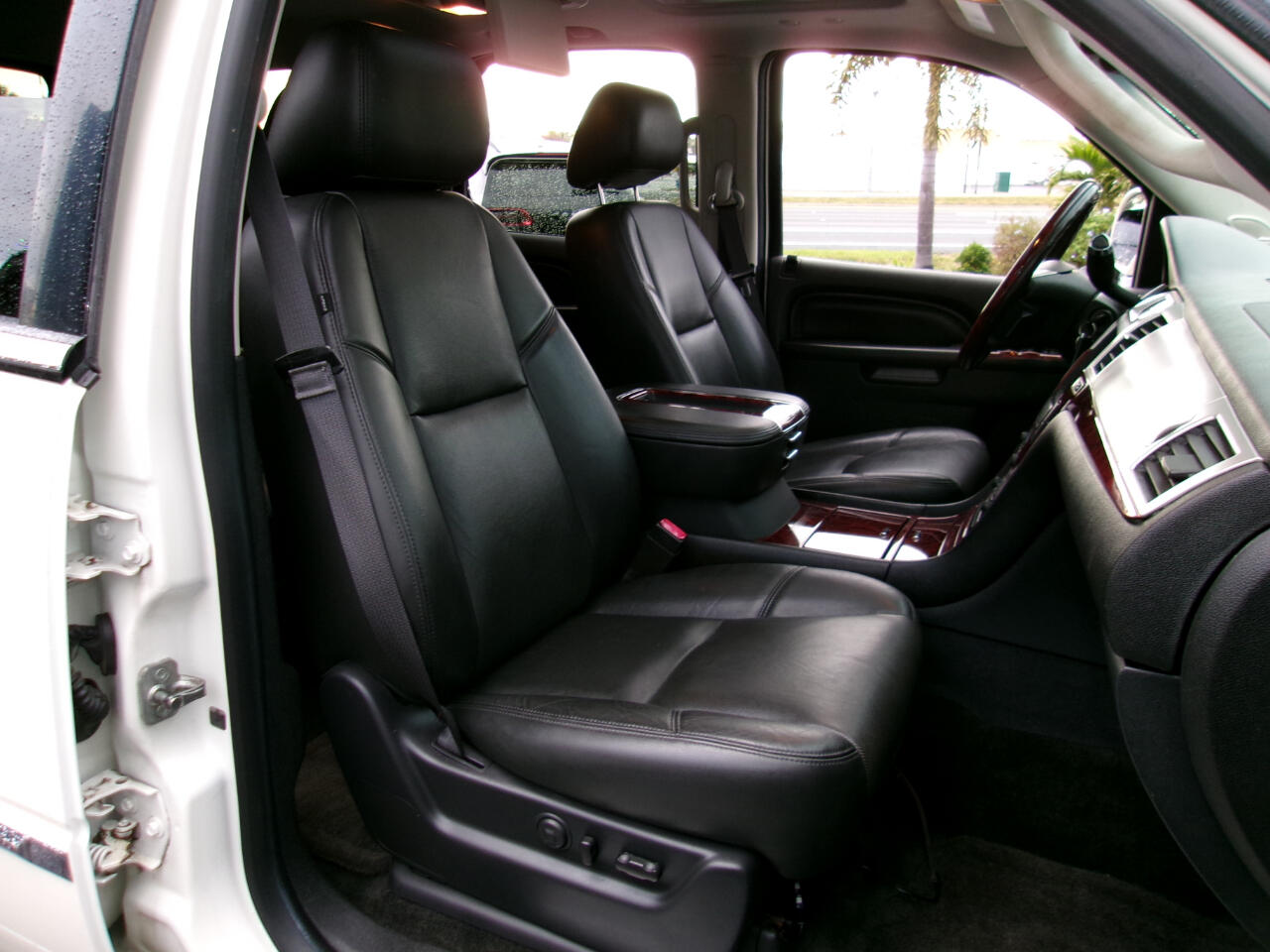 Cadillac Escalade Luxury AWD 2014