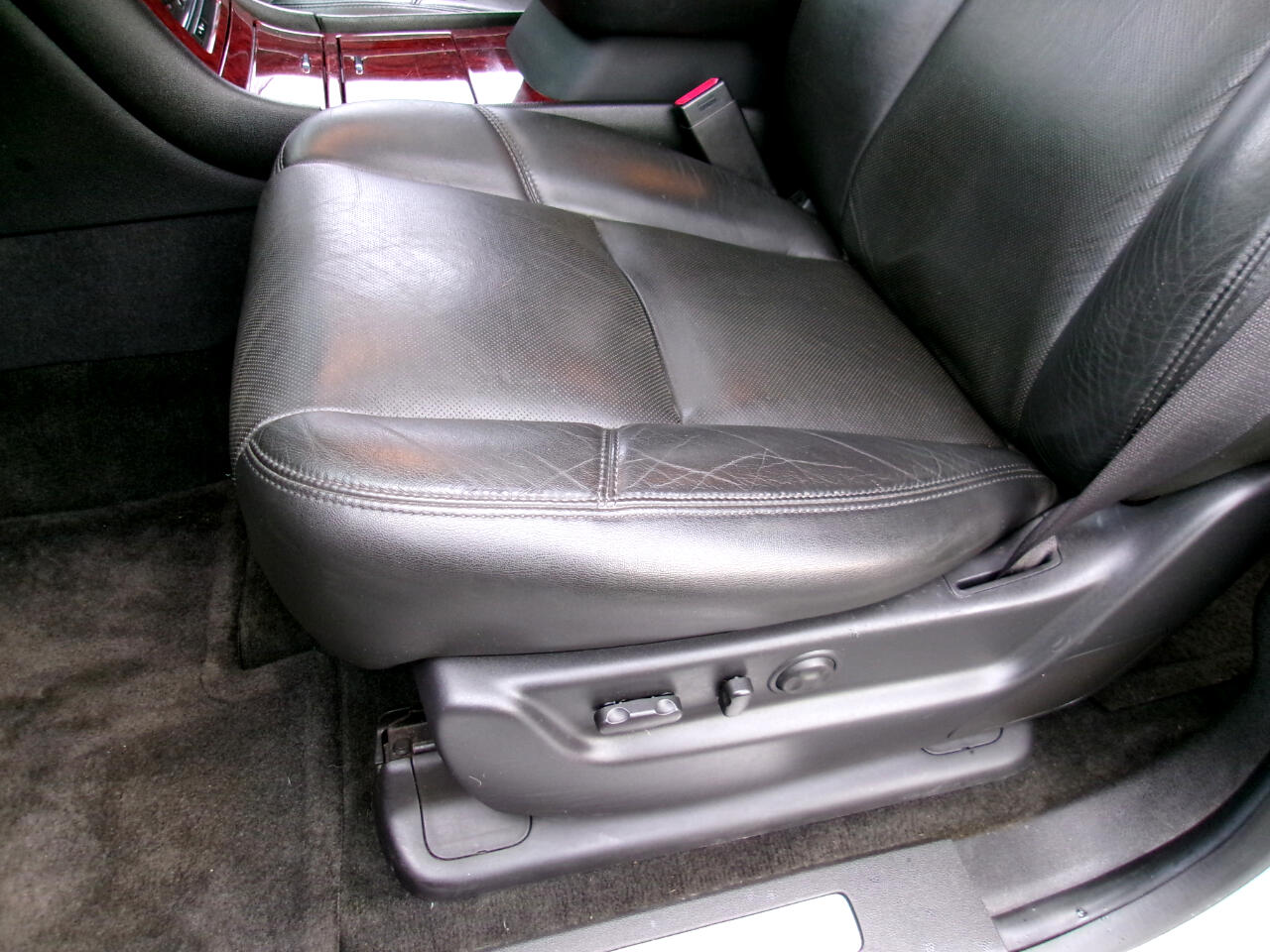 Cadillac Escalade Luxury AWD 2014