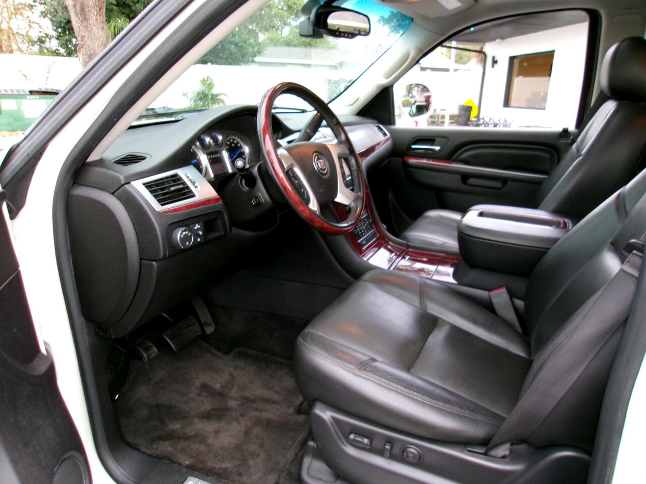 Cadillac Escalade Luxury AWD 2014