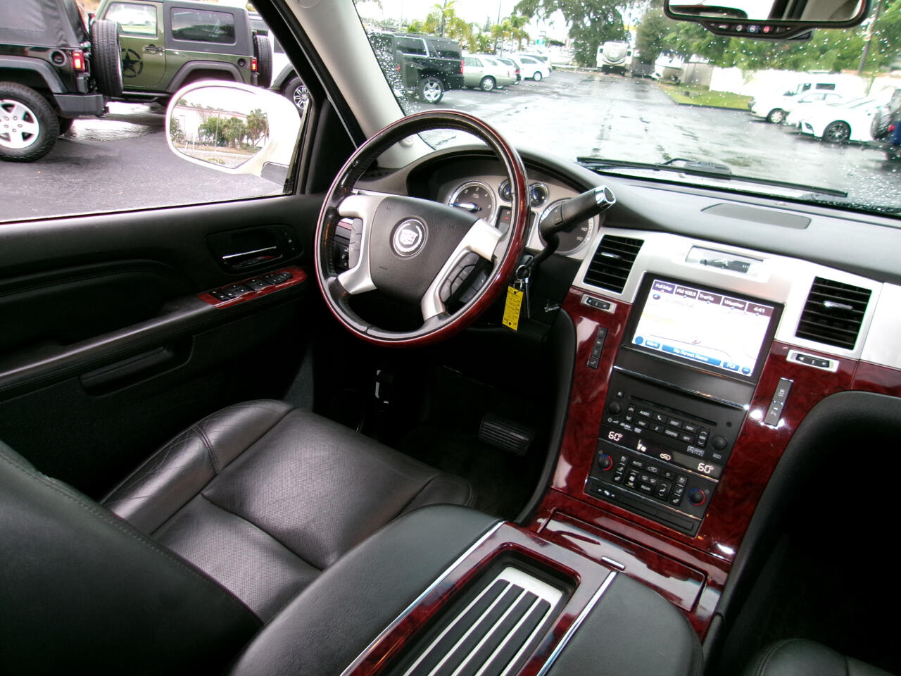 Cadillac Escalade Luxury AWD 2014