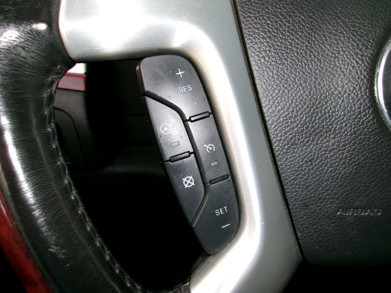 Cadillac Escalade Luxury AWD 2014