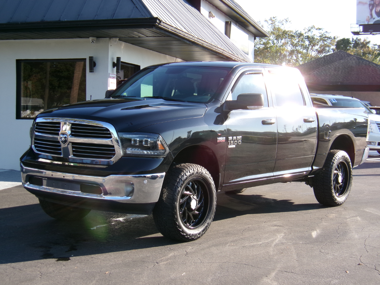RAM 1500 Classic Big Horn 4x2 Crew Cab 5'7" Box 2019
