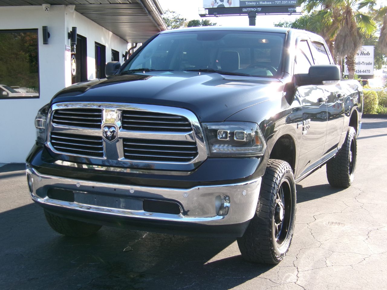 RAM 1500 Classic Big Horn 4x2 Crew Cab 5'7" Box 2019