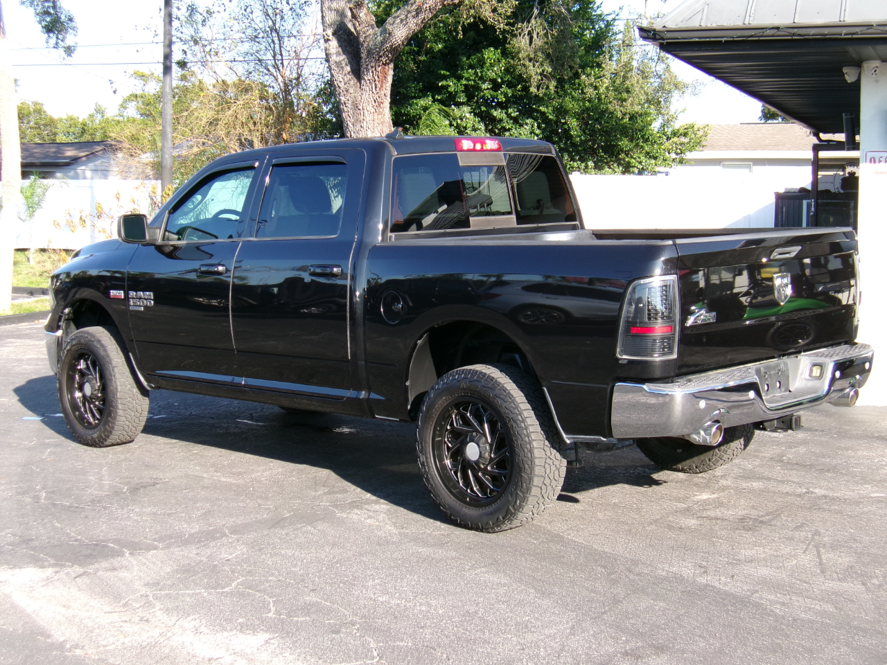 RAM 1500 Classic Big Horn 4x2 Crew Cab 5'7" Box 2019