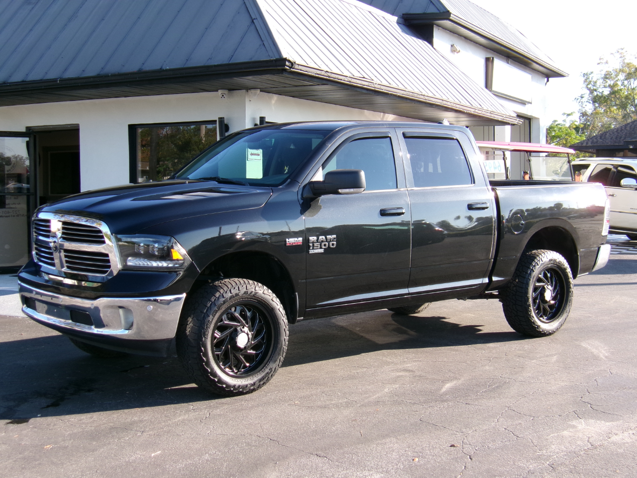 RAM 1500 Classic Big Horn 4x2 Crew Cab 5'7" Box 2019