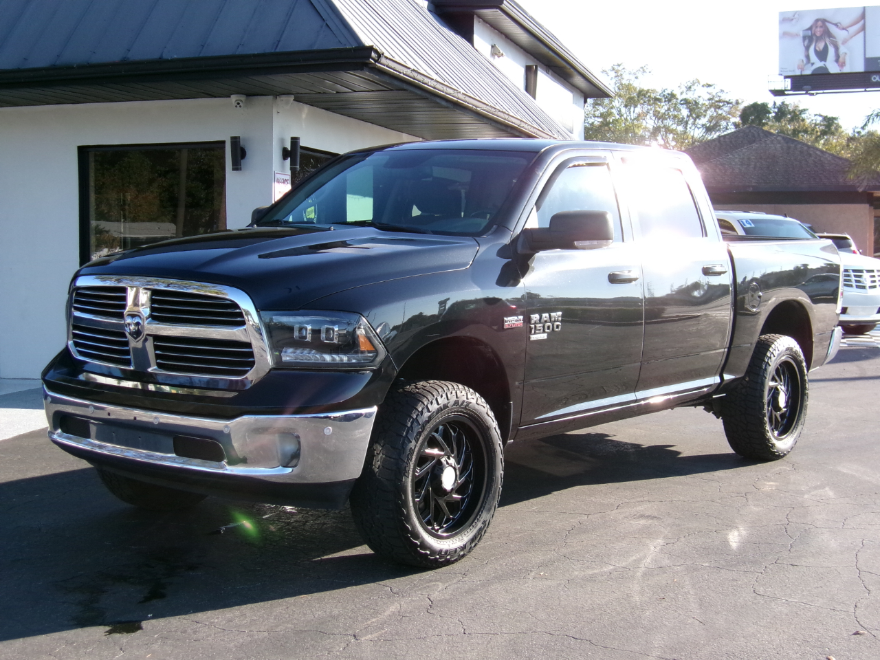 RAM 1500 Classic Big Horn 4x2 Crew Cab 5'7" Box 2019
