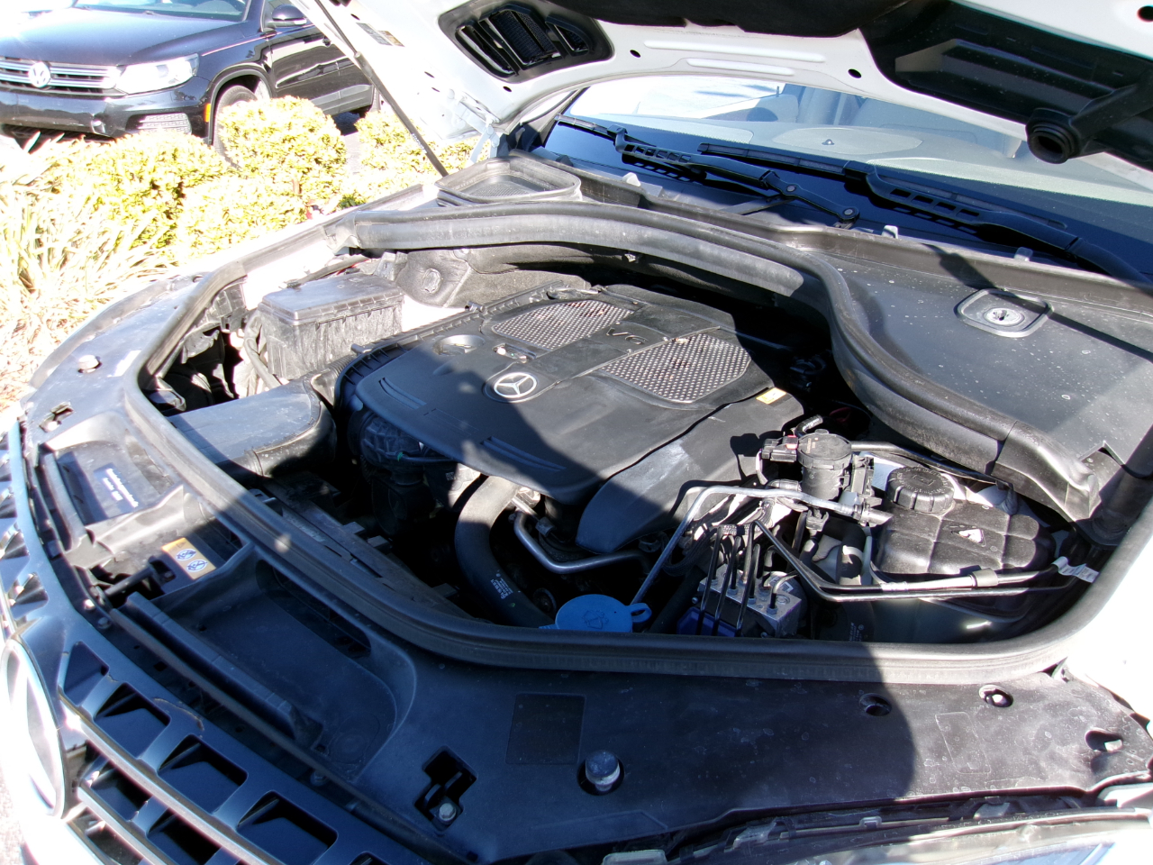 Mercedes-Benz M-Class ML350 4MATIC 2014