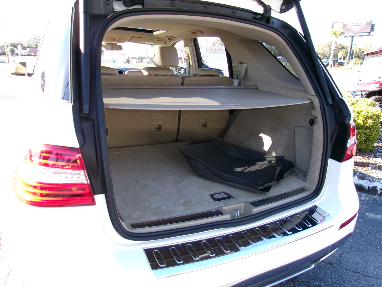 Mercedes-Benz M-Class ML350 4MATIC 2014