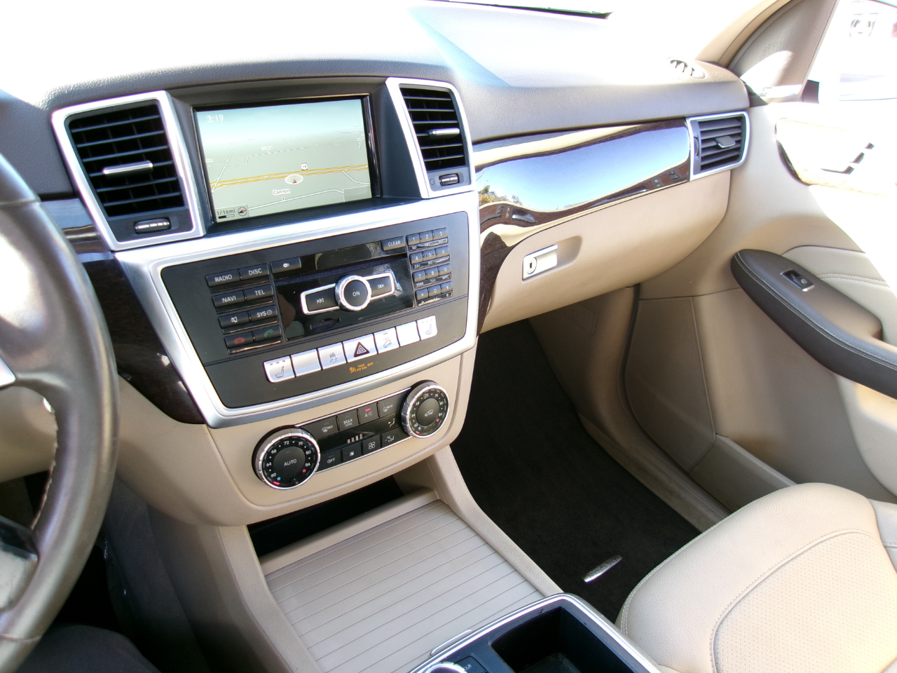 Mercedes-Benz M-Class ML350 4MATIC 2014