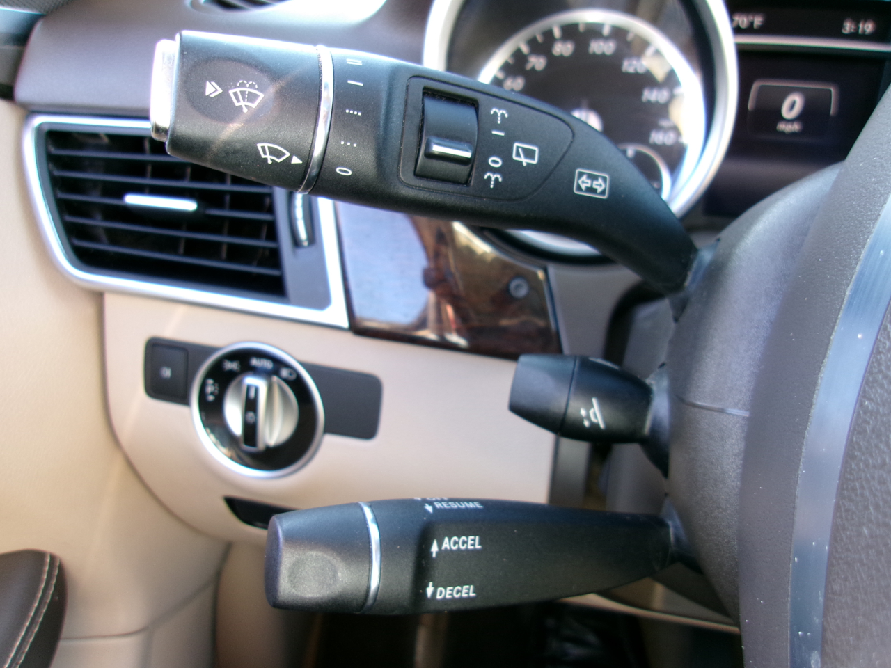 Mercedes-Benz M-Class ML350 4MATIC 2014