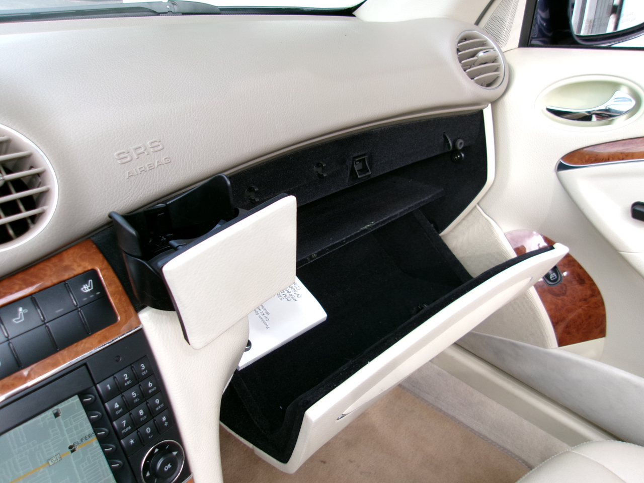 Mercedes-Benz CLK-Class CLK350 Cabriolet 2006