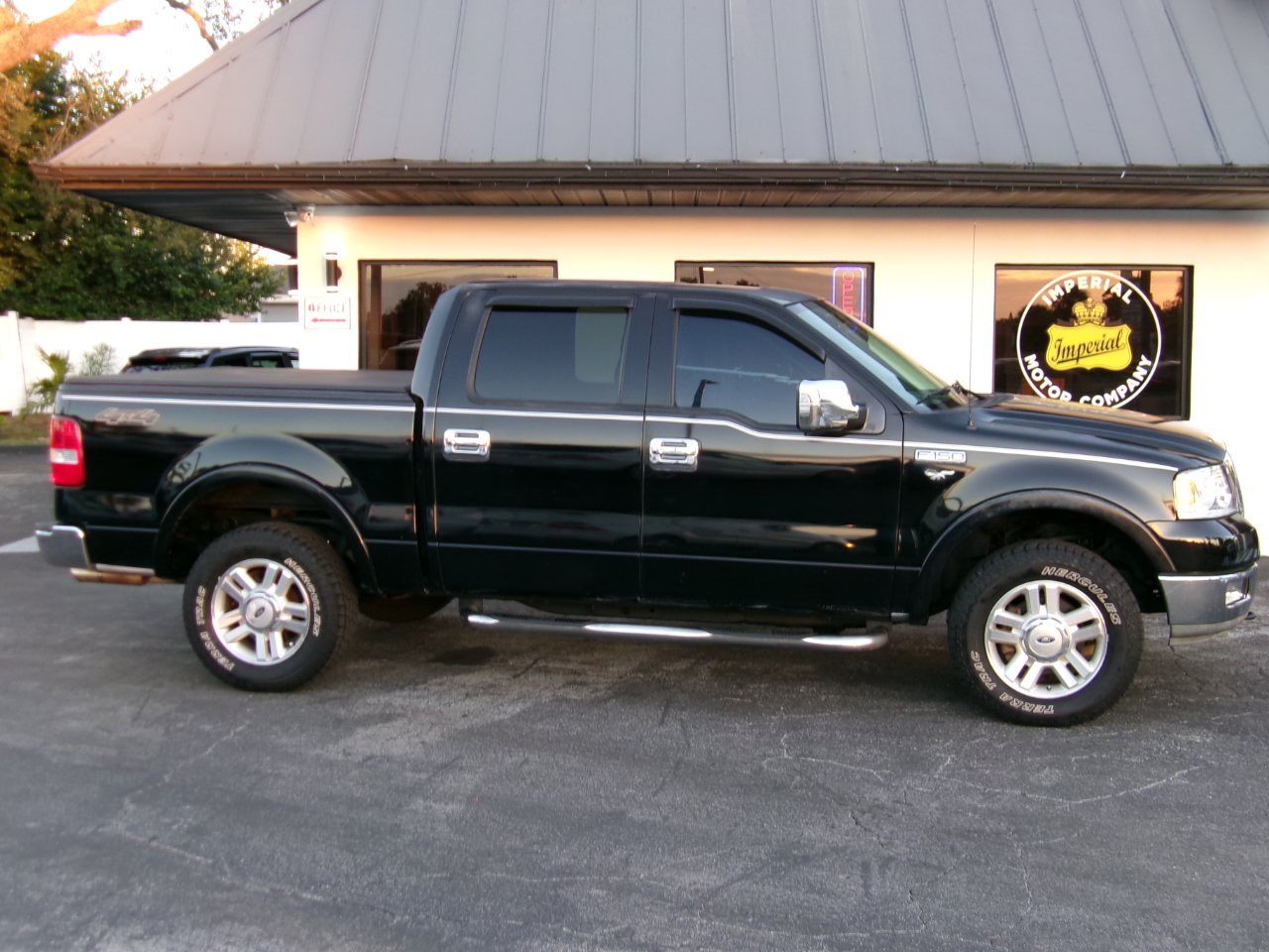 Ford F-150 Lariat SuperCrew 4WD 2004