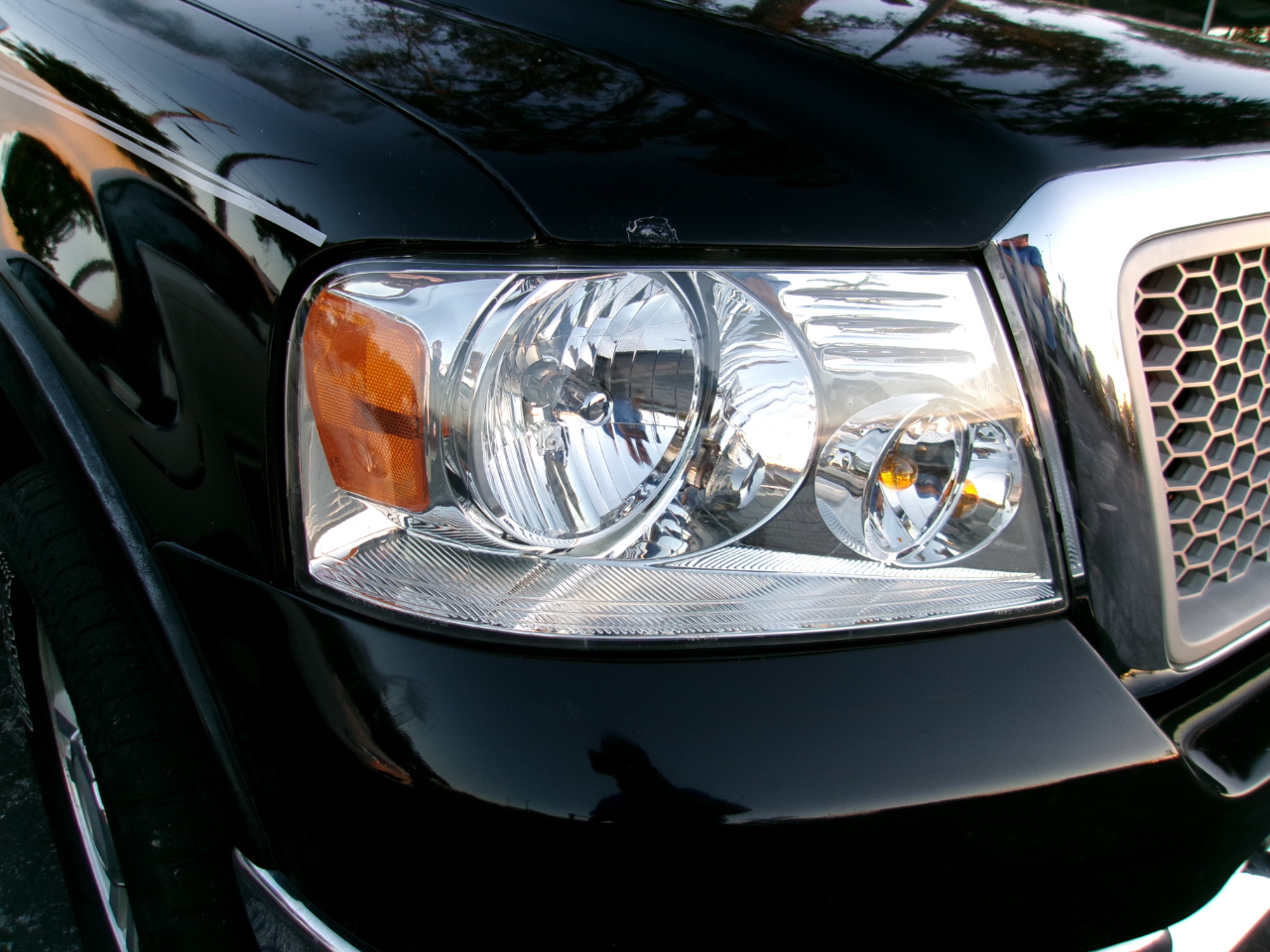 Ford F-150 Lariat SuperCrew 4WD 2004