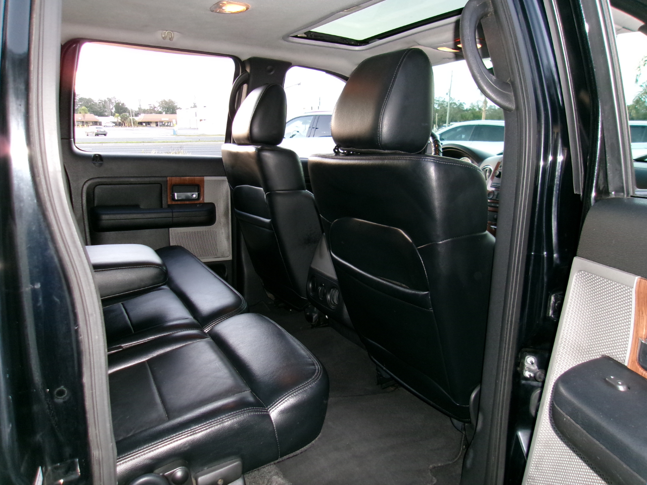 Ford F-150 Lariat SuperCrew 4WD 2004