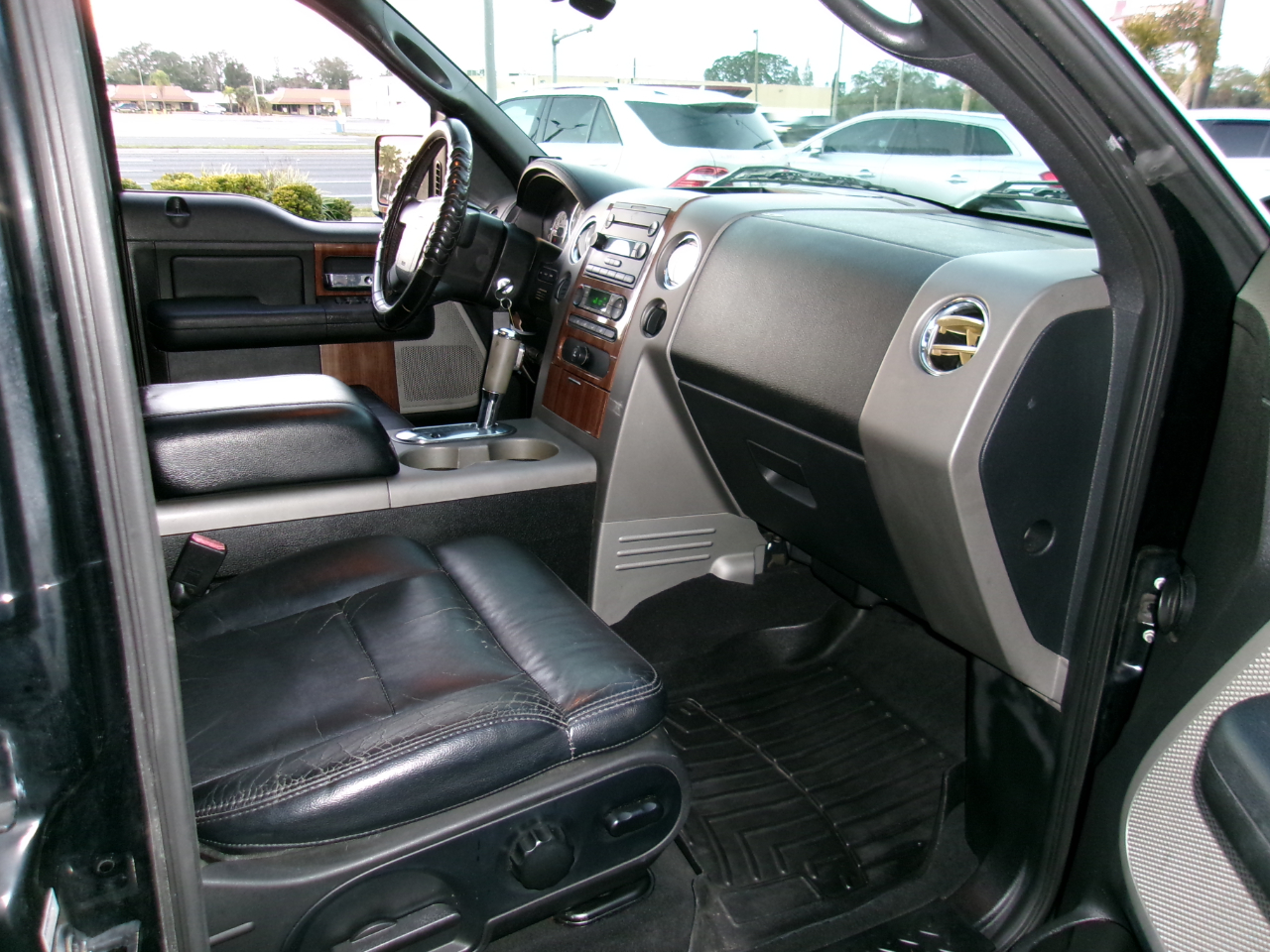 Ford F-150 Lariat SuperCrew 4WD 2004