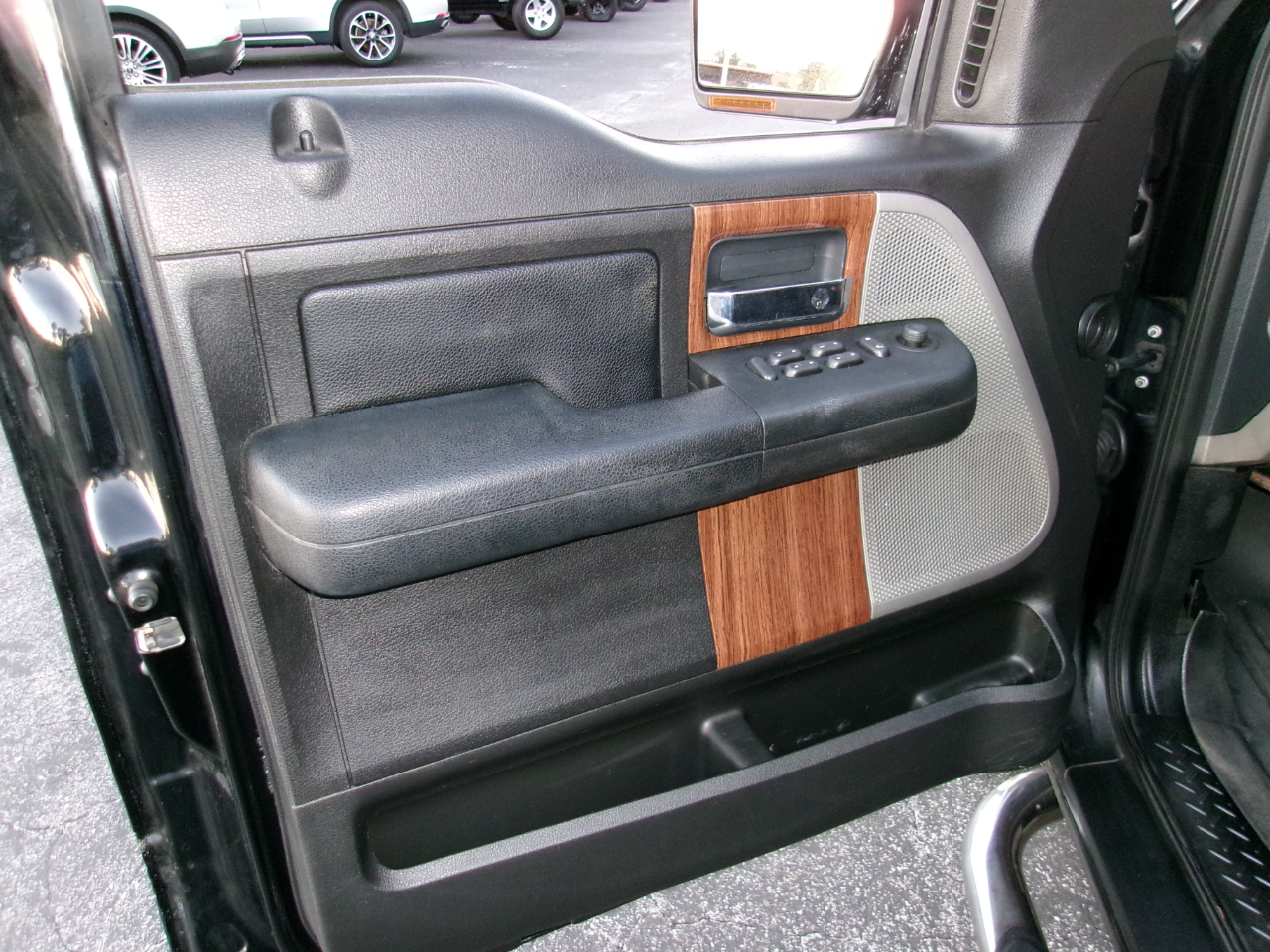 Ford F-150 Lariat SuperCrew 4WD 2004