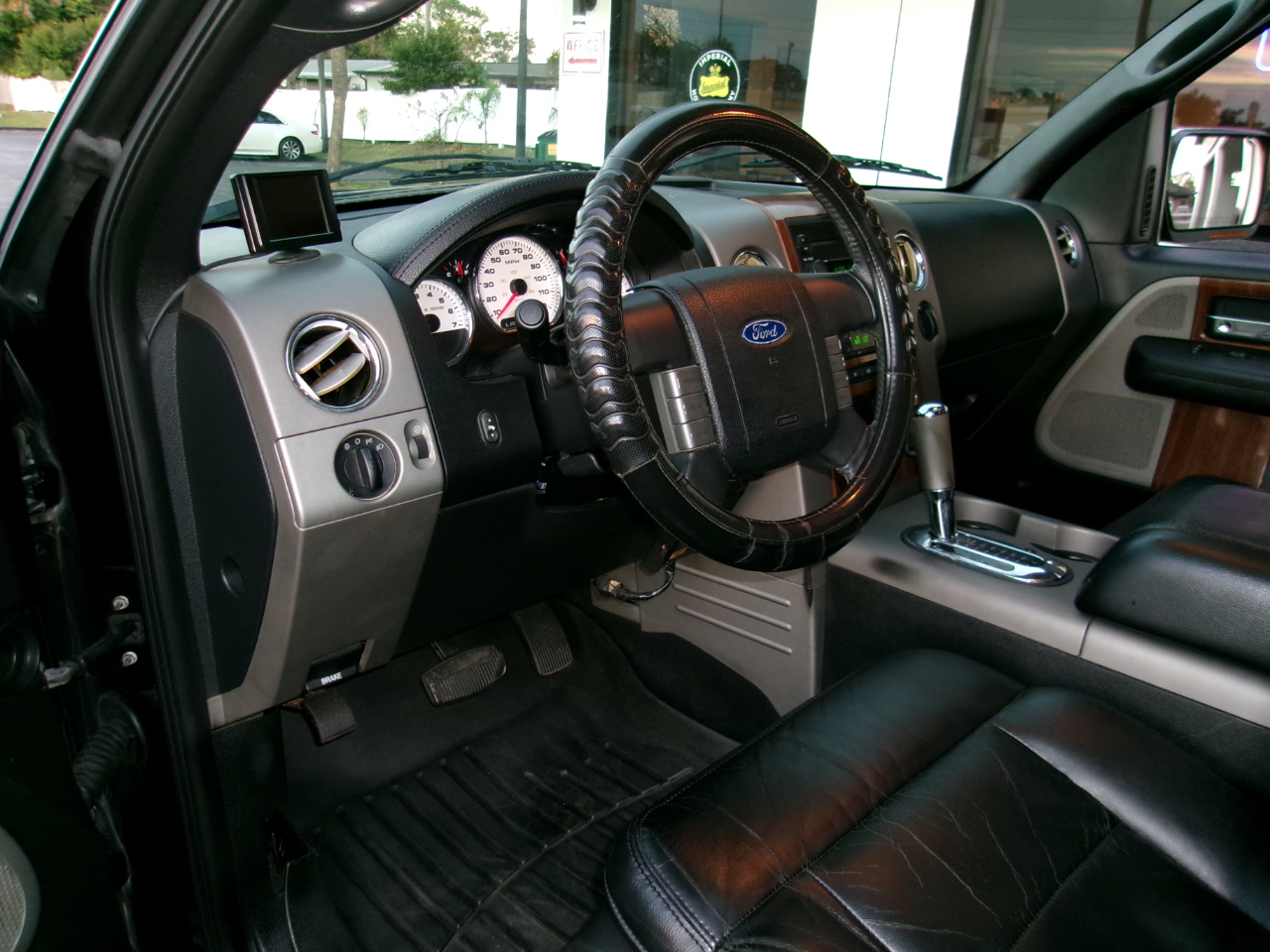 Ford F-150 Lariat SuperCrew 4WD 2004