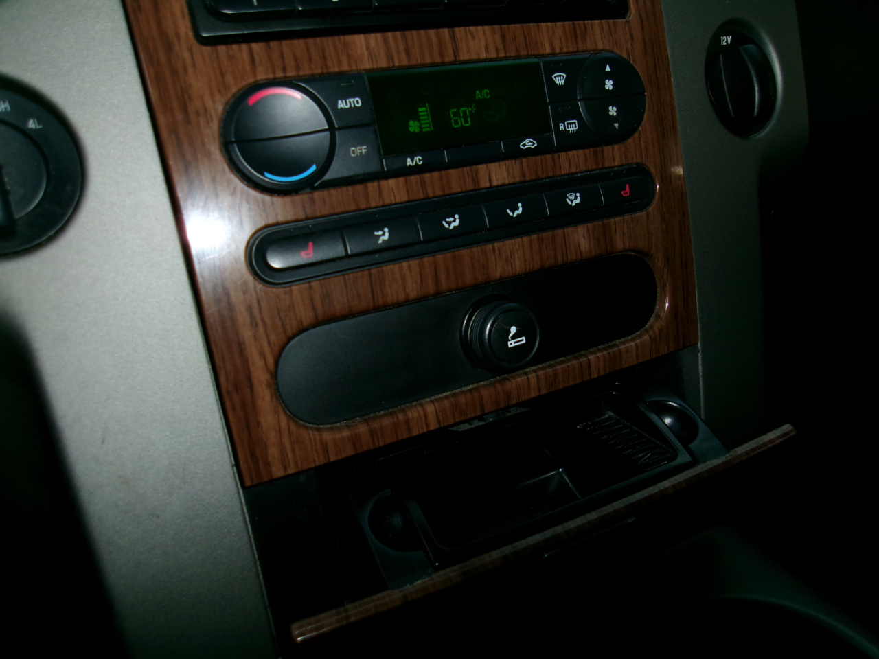 Ford F-150 Lariat SuperCrew 4WD 2004