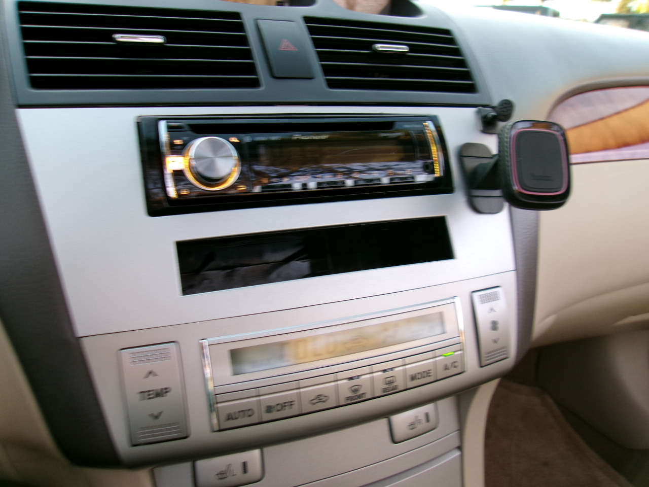 Toyota Camry Solara SLE Convertible 2008