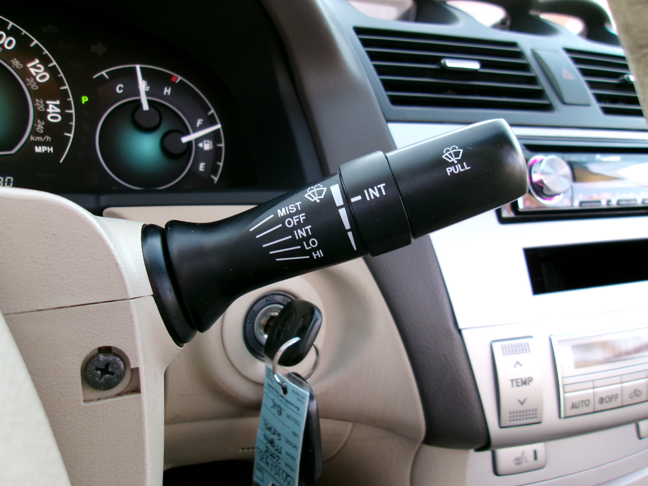 Toyota Camry Solara SLE Convertible 2008