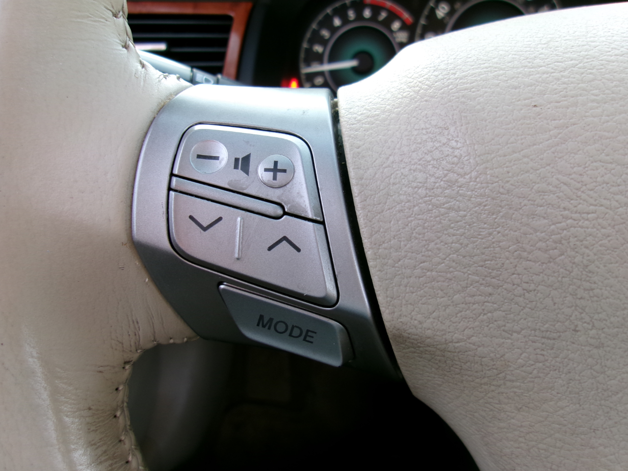 Toyota Camry Solara SLE Convertible 2008