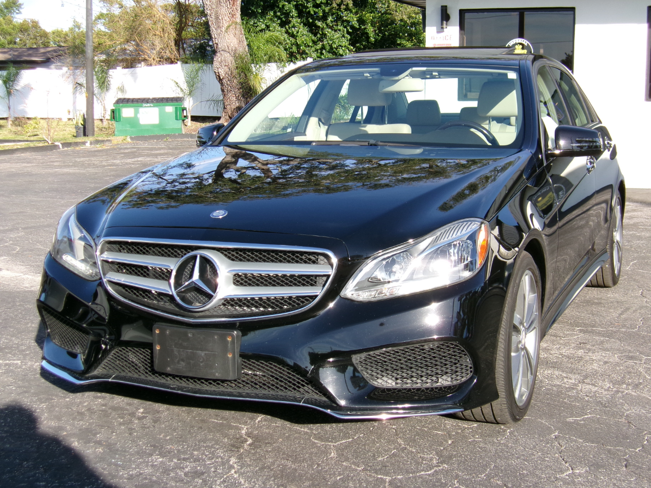 Mercedes-Benz E-Class E350 4MATIC Sedan 2014