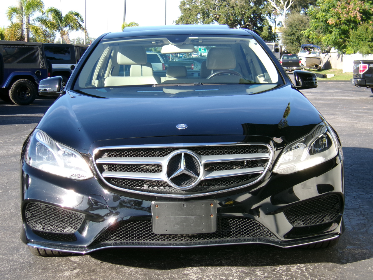 Mercedes-Benz E-Class E350 4MATIC Sedan 2014