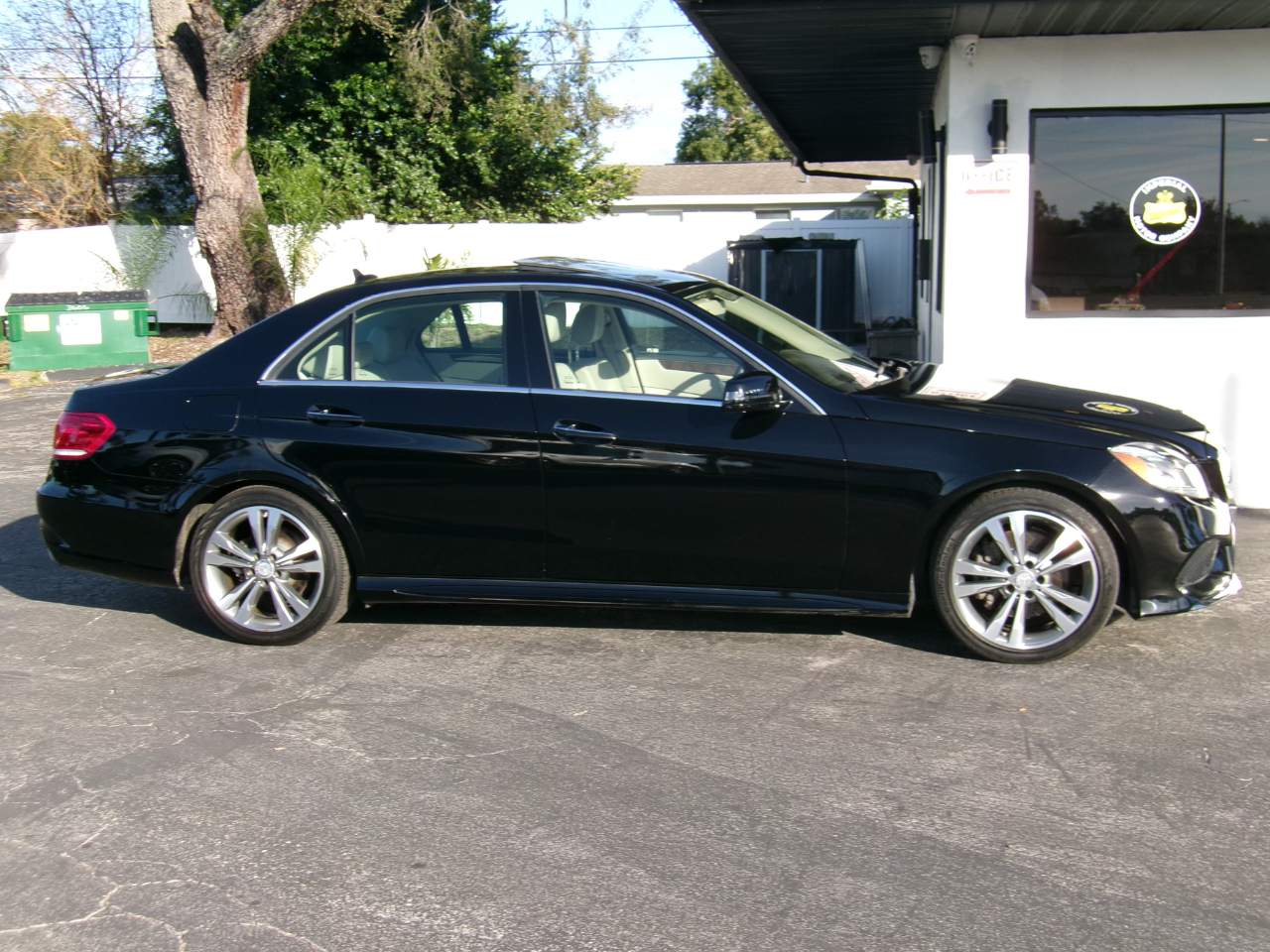Mercedes-Benz E-Class E350 4MATIC Sedan 2014