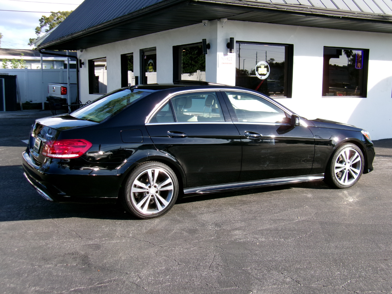Mercedes-Benz E-Class E350 4MATIC Sedan 2014