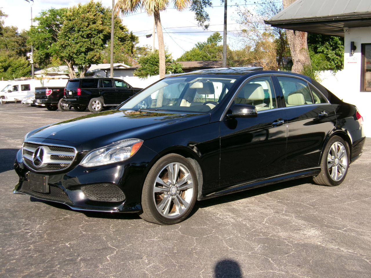 Mercedes-Benz E-Class E350 4MATIC Sedan 2014