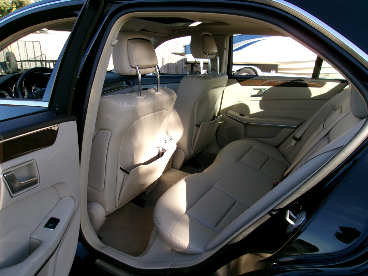 Mercedes-Benz E-Class E350 4MATIC Sedan 2014